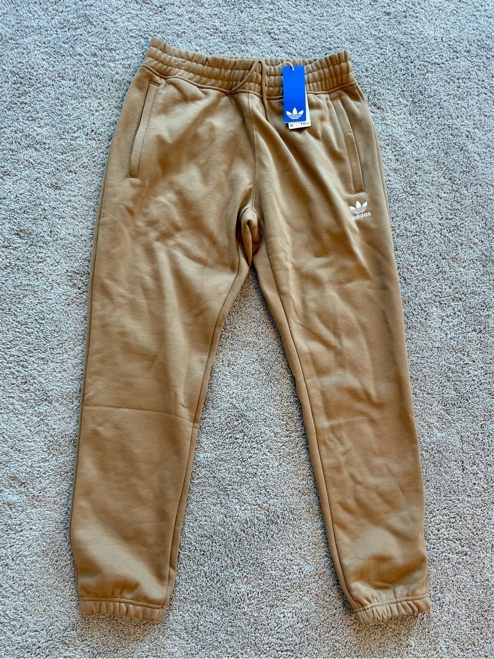 Adidas Originals Men’s ESS PT Light Brown/Cardboard Jogger Pants. Medium. NWT